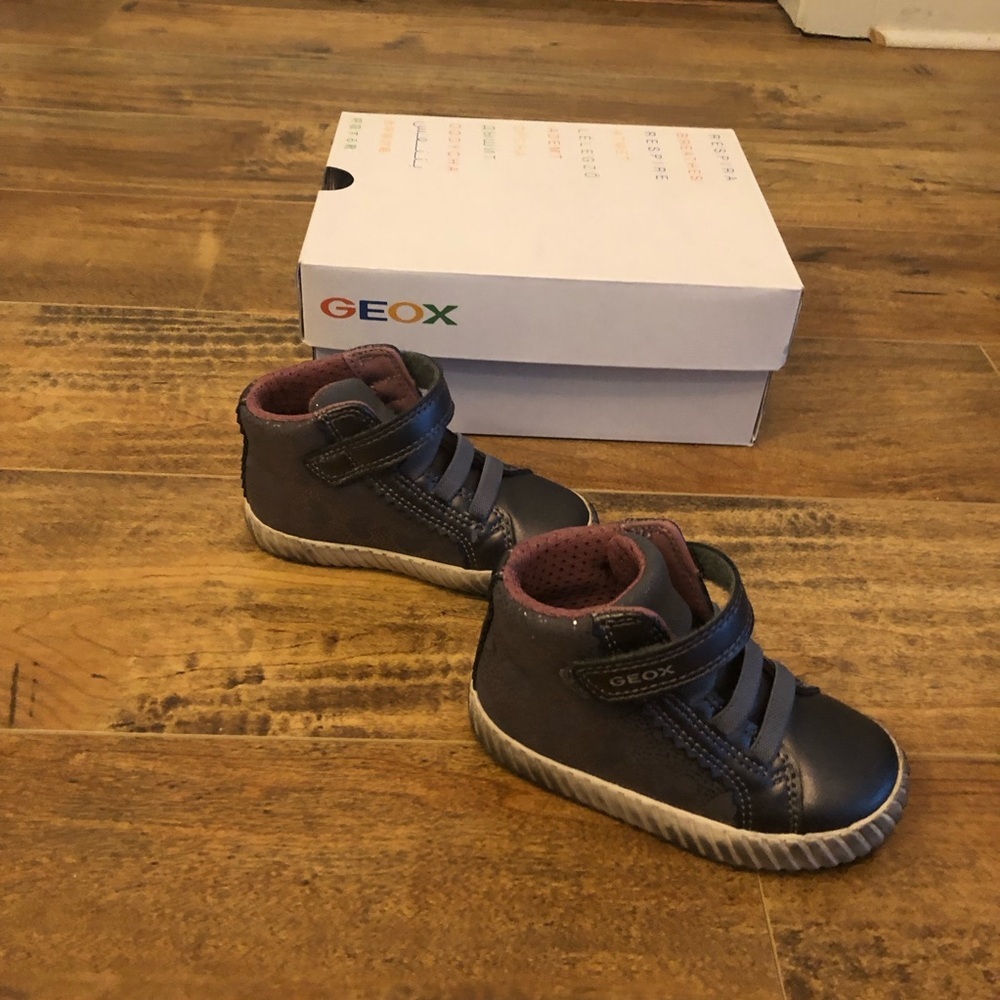 Geox Baby Toddler Girl Mirroless Shoes, Dark Grey, US 5.5, EU 21 - Picture 8 of 14